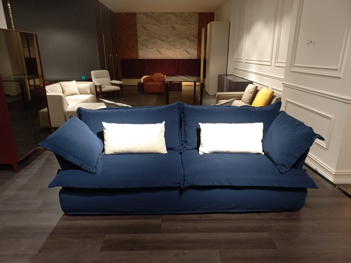 Sofa Salash - Infinty Aurora Home Decor