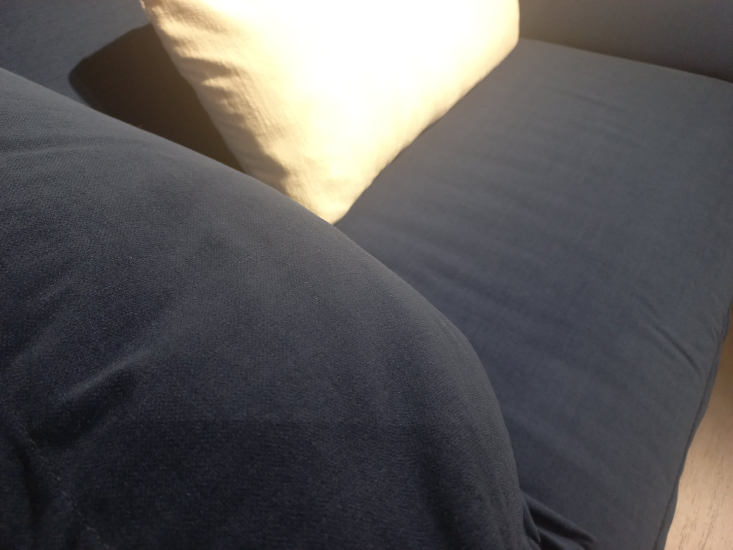 Sofa Salash - Infinty Aurora Home Decor
